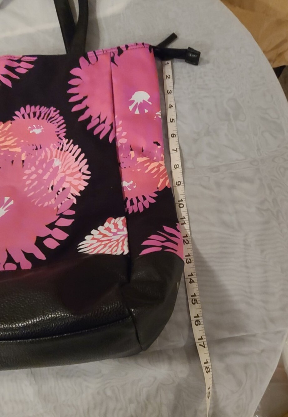 AVON Breast Cancer Awareness Pink Floral Boho Tote Weekend Bag with Black- XL - Picture 10 of 13